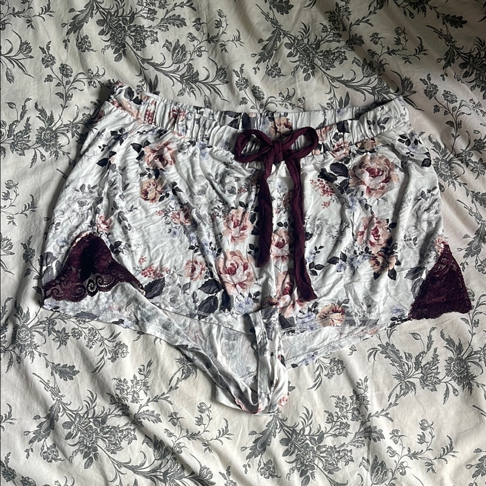 Torrid White and floral Pajama Short with Lace Details